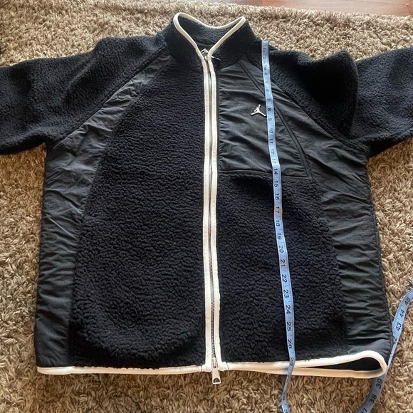 Nike Jordan NWT Essentials Full Zip Fleece Sherpa black jacket DV1583-010 - Picture 7 of 10